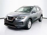 Used 2018 Nissan Rogue SV image 3