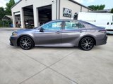 Used 2022 Toyota Camry SE image 4