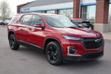 Used 2023 Chevrolet Traverse LT w/ Midnight/Sport Edition image 2
