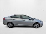 Used 2018 Chevrolet Cruze LT image 4