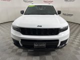 Used 2022 Jeep Grand Cherokee L Laredo image 4