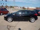 Used 2016 Ford Focus SE image 2