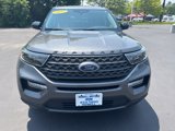 Used 2022 Ford Explorer XLT w/ Equipment Group 202A image 2
