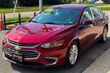 Used 2017 Chevrolet Malibu LT image 2