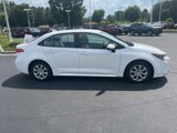 Used 2023 Toyota Corolla LE image 4