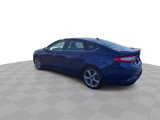 Used 2016 Ford Fusion SE w/ Equipment Group 201A image 5