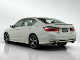 Used 2017 Honda Accord Sport image 3