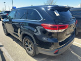 Used 2018 Toyota Highlander LE image 4