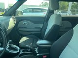 Used 2016 Kia Soul + image 5