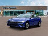New 2025 Hyundai Elantra SEL image 2