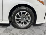 Used 2021 Toyota Prius L Eco image 2
