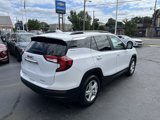 Used 2022 GMC Terrain SLE w/ Driver Convenience Package image 3