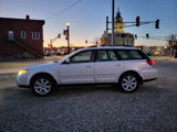 Used 2008 Subaru Outback 2.5i Limited L.L. Bean image 2
