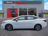 Used 2020 Nissan Versa SV image 3
