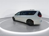 Used 2020 Chrysler Pacifica Touring w/ S Appearance Package image 5