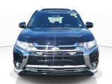 Used 2018 Mitsubishi Outlander FWD image 2