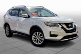 Used 2017 Nissan Rogue SV image 2
