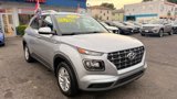 Used 2020 Hyundai Venue SEL image 2