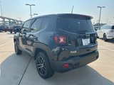 Used 2023 Jeep Renegade Latitude image 5