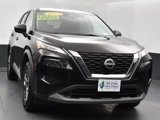 Used 2023 Nissan Rogue S image 2