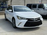 Used 2016 Toyota Camry SE image 3