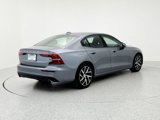Used 2020 Volvo S60 T6 Momentum image 5