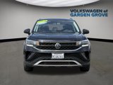 Certified 2022 Volkswagen Taos SE image 4