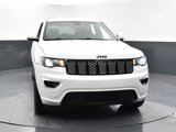 Used 2018 Jeep Grand Cherokee Altitude image 2