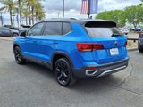 Used 2024 Volkswagen Taos SE w/ Panoramic Sunroof Package image 4