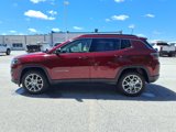 Used 2022 Jeep Compass Latitude image 4