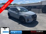 Used 2023 Nissan Kicks SR image 1