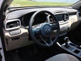 Used 2018 Kia Sorento LX image 3