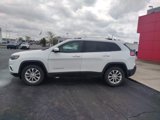 Used 2019 Jeep Cherokee Latitude w/ Popular Appearance Group image 4