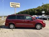 Used 2015 Chrysler Town & Country Touring w/ Driver Convenience Group image 2