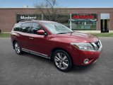 Used 2015 Nissan Pathfinder Platinum w/ Family Entertainment Package image 5