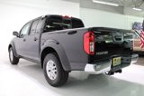 Used 2016 Nissan Frontier SV image 3