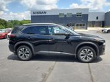 Used 2021 Nissan Rogue SV w/ Premium Package image 2