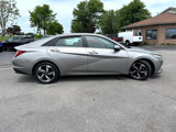 Used 2023 Hyundai Elantra Limited image 4