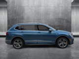 Used 2018 Volkswagen Tiguan SEL w/ R-Line Package image 4