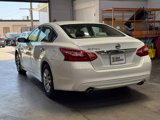 Used 2017 Nissan Altima 2.5 S w/ Power Driver Seat Package image 5