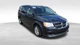 Used 2013 Dodge Grand Caravan SXT image 2