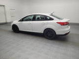 Used 2016 Ford Focus SE w/ Equipment Group 201A image 3