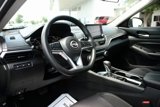 Used 2024 Nissan Altima 2.5 SV image 3