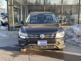 Used 2021 Volkswagen Tiguan SE w/ Panoramic Sunroof Package image 2