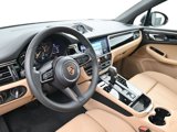 Certified 2025 Porsche Macan image 4