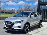 Used 2022 Nissan Rogue Sport SL image 2