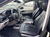 Used 2023 Chrysler Pacifica Touring-L image 2