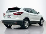 Used 2021 Nissan Rogue Sport S image 2