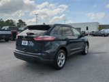Used 2022 Ford Edge SE image 4