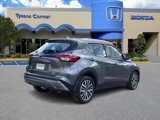 Used 2021 Nissan Kicks SV image 3